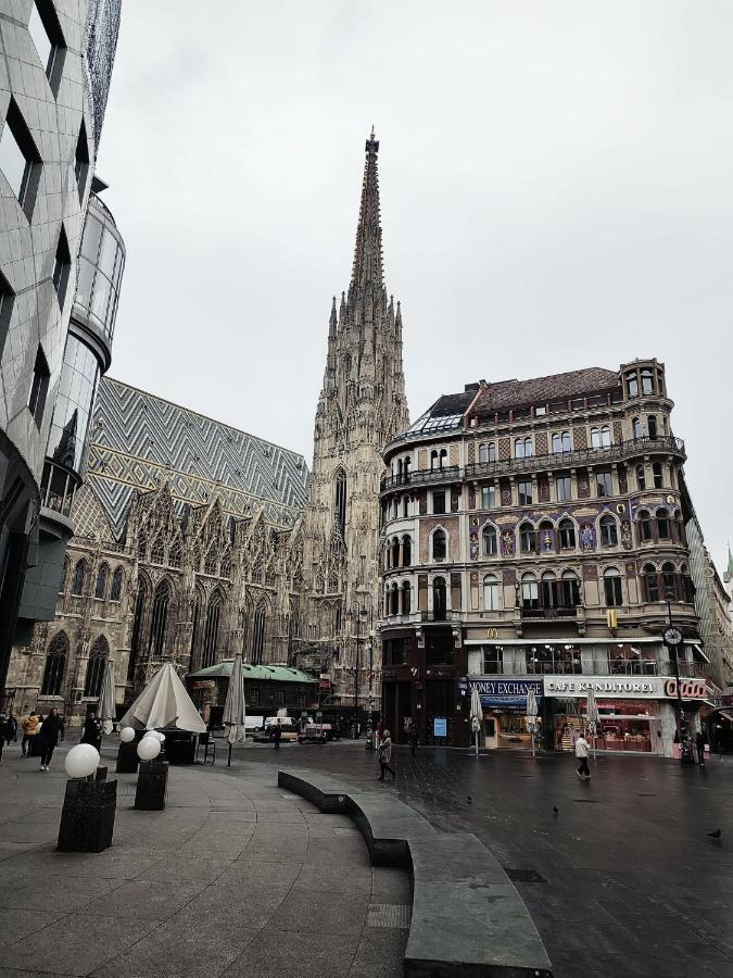 Center ! 3 Stops Away From The Center Of Vienna! Εξωτερικό φωτογραφία